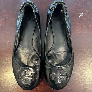 Women’s Tori Burch black patent leather flats size 7